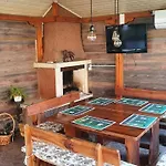 Family Kedara Hotel