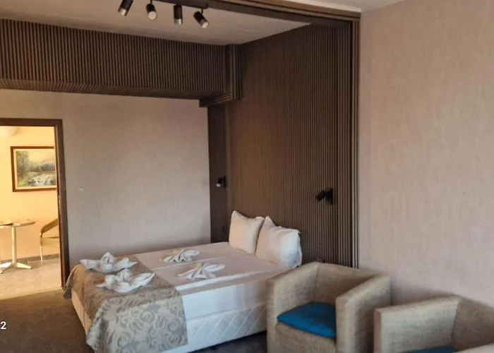 Otel Family Kedara 2*