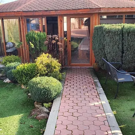 Family Kedara 호텔 부르가스