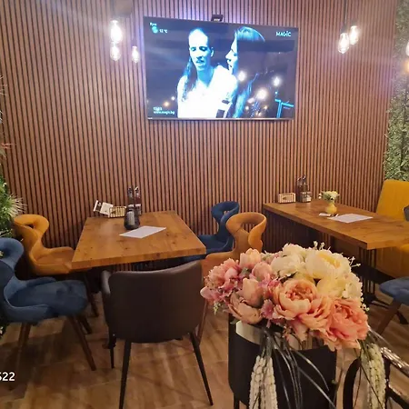 Szálloda Family Kedara 2*