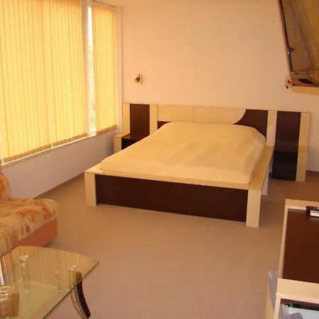 호텔 Family Kedara 부르가스